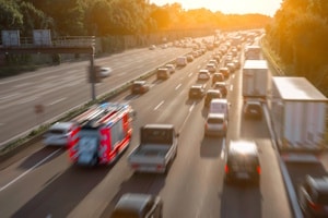 Die Straftaten in § 201a StGB können ohne Strafantrag verfolgt werden.