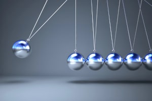 Ist Anstiftung Täterschaft oder Teilnahme? Letzteres, der Anstifter gibt den Anstoß zu einer fremden Tat.