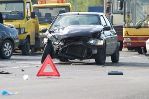 Bei einem Unfall wird das Schmerzensgeld durch die Haftpflichtversicherung vom Verursacher gezahlt.