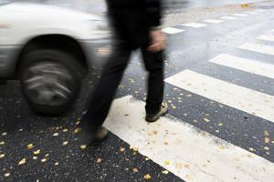 Vorsätzliche und fahrlässige Körperverletzung stehen im Strafrecht einander gegenüber.